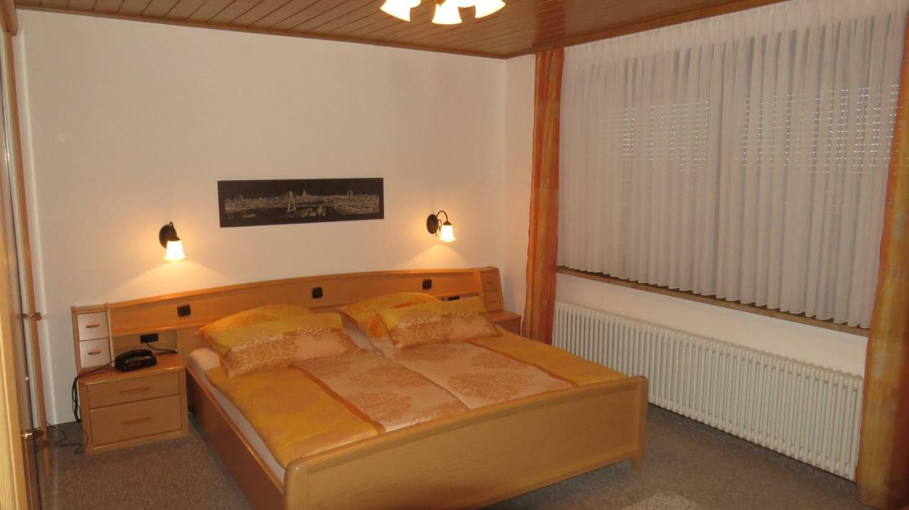 Ferienwohnung Panoramablick Schleiden Esterno foto